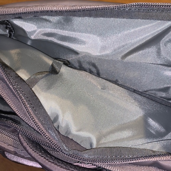 NWT The North Face Fuse Box Charged Backpack - Picture 14 of 16